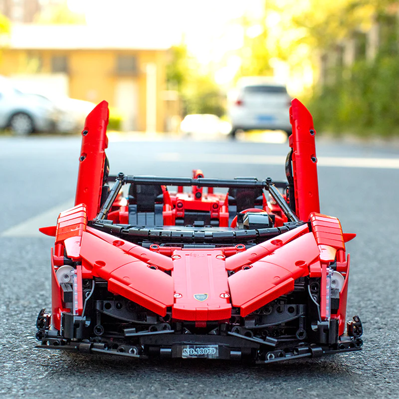 Mould King 13079 RC 1:8 Lamborghini Veneno with LED light kits - YWOBB