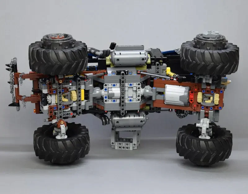 Mould King 18006 Rebel Tow Truck - YWOBB