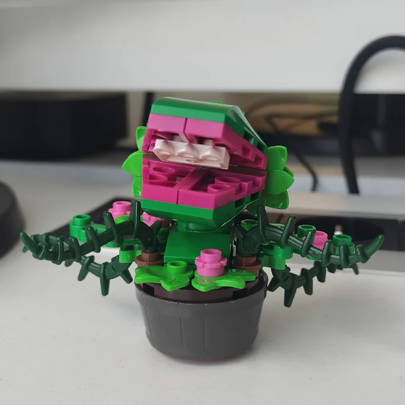 GOBRICKS MOC 89464 Little Shop of Horrors Audrey II - YWOBB