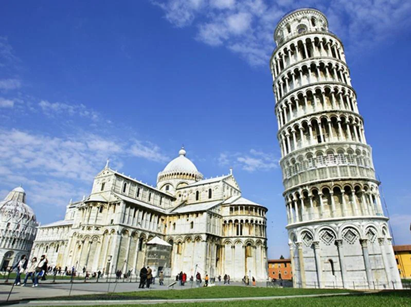 WANGE 5214 The Pisa Of Leaning Tower - YWOBB