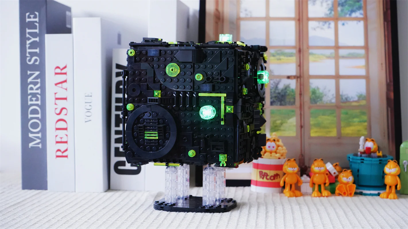 YOURBRICKS 60001 Star Trek Borg Cube with Lights - YWOBB