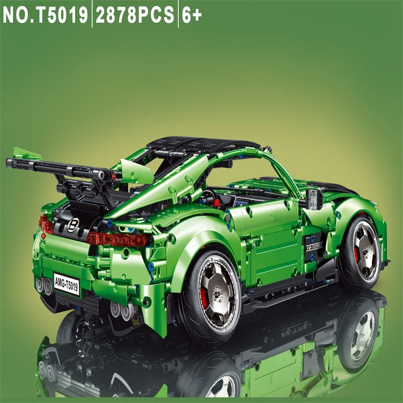 TGL T5019 Mercedes AMG GT - YWOBB