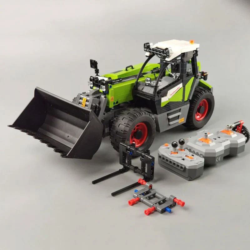 CADA C61051  Multi-function loader - YWOBB