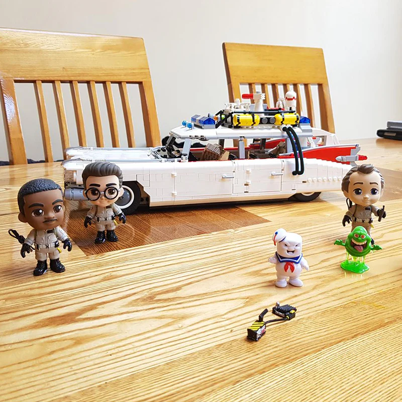 GOBRICKS MOC 30590 Ecto 1 - YWOBB