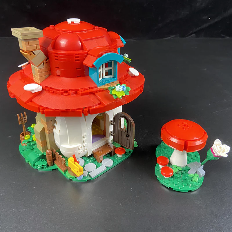 MOC C807402 Mushroom House - YWOBB