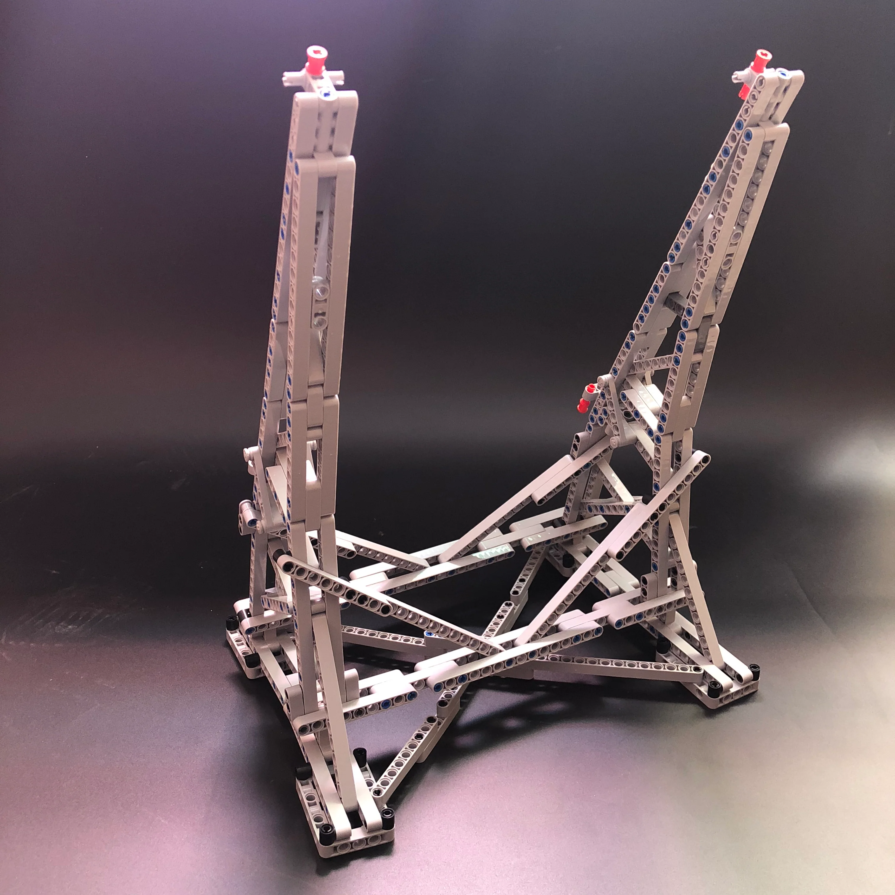 YOURBRICKS 30002 Efferman's Vertical Stand for Millennium Falcon 75192 MOC 10219 - YWOBB