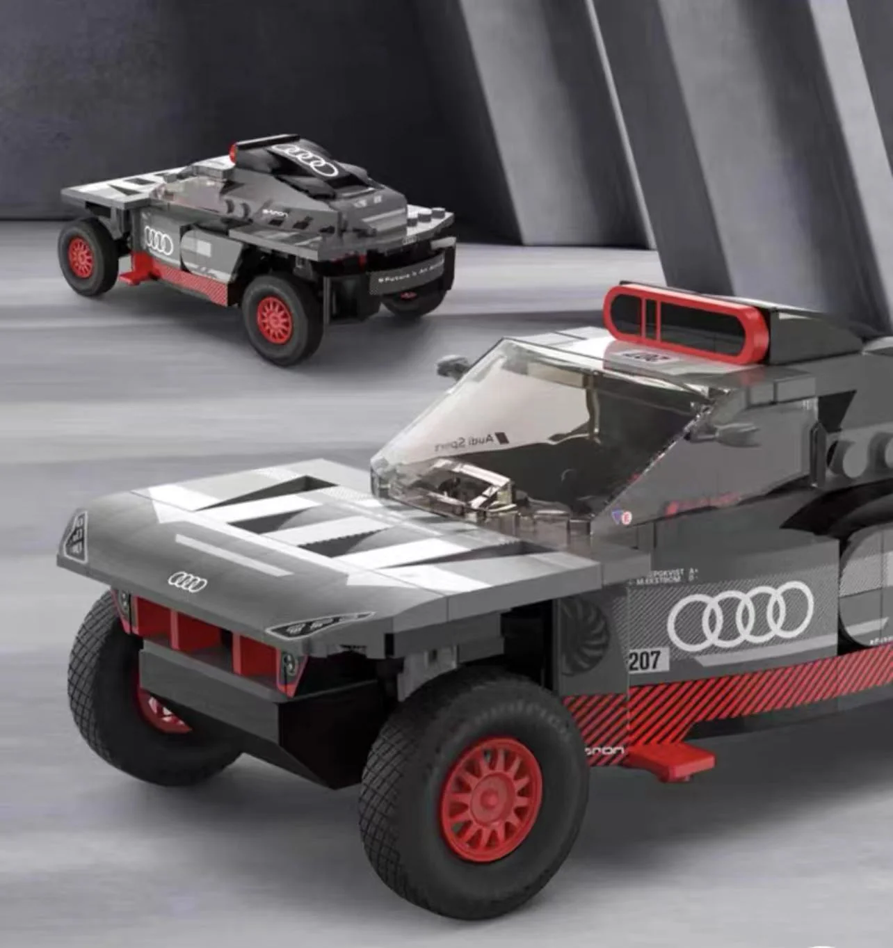 RASTAR 10120 Audi RSQe-tronE2 - YWOBB