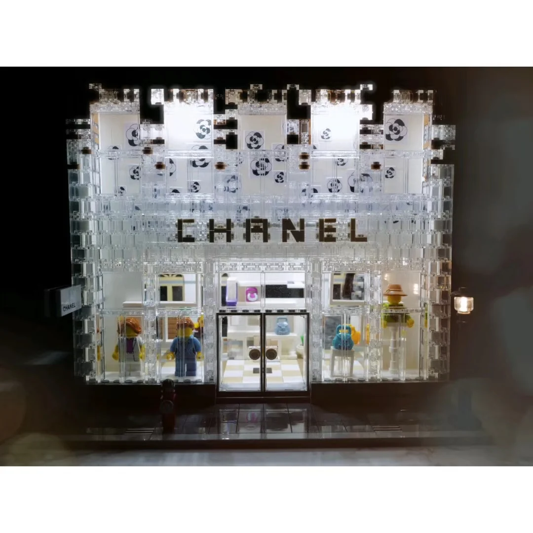 Mould King 16021 Chanel Crystal House with LED lights - YWOBB