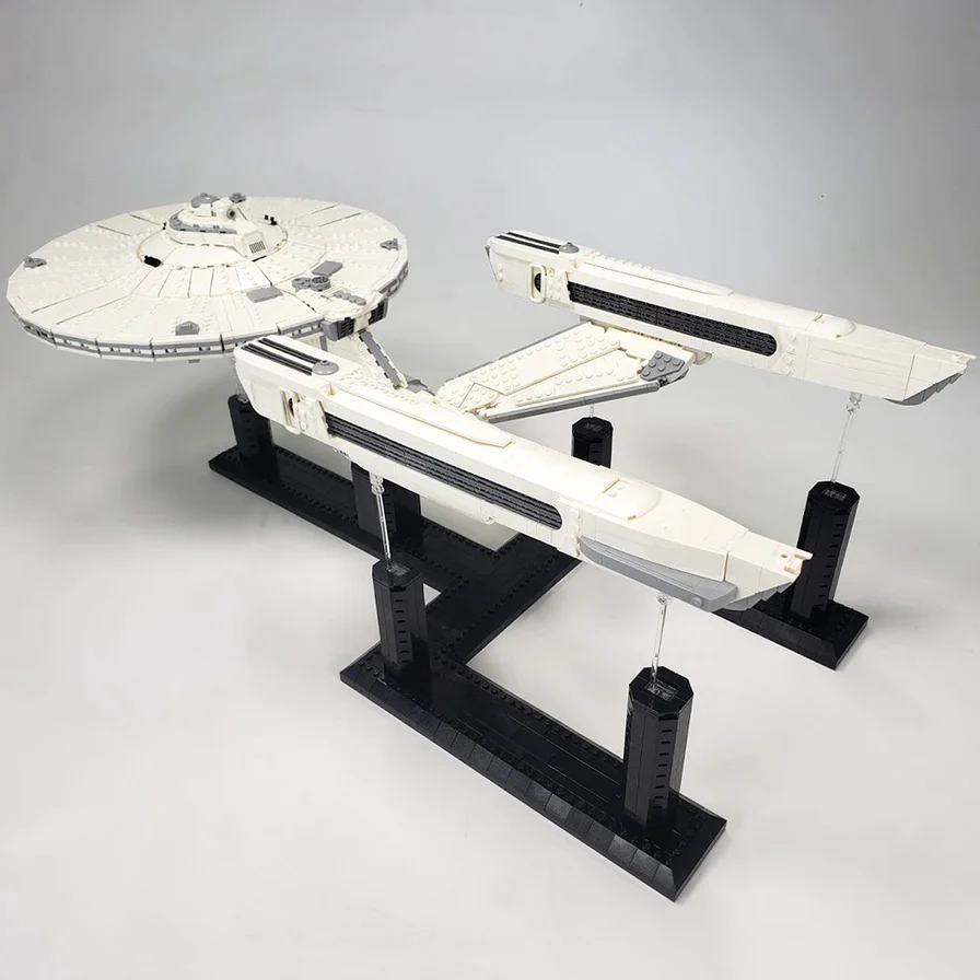 GOBRICKS MOC A1321 Star Trek - Starship Enterprise - YWOBB
