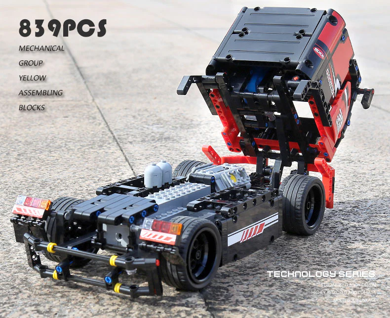 Mould King 15002  Racing Truck - YWOBB