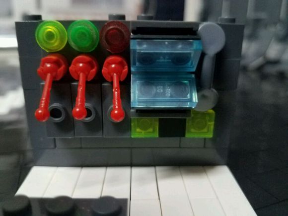 MOC 327 Death Star Docking Bay Hanger for minifig scale UCS Falcon - YWOBB