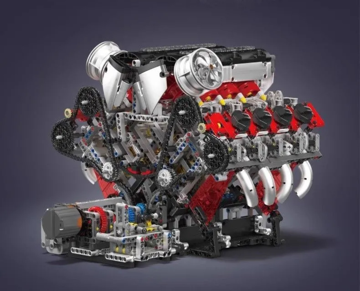Mould King 10130 F488 Supercar V8 Engine - YWOBB