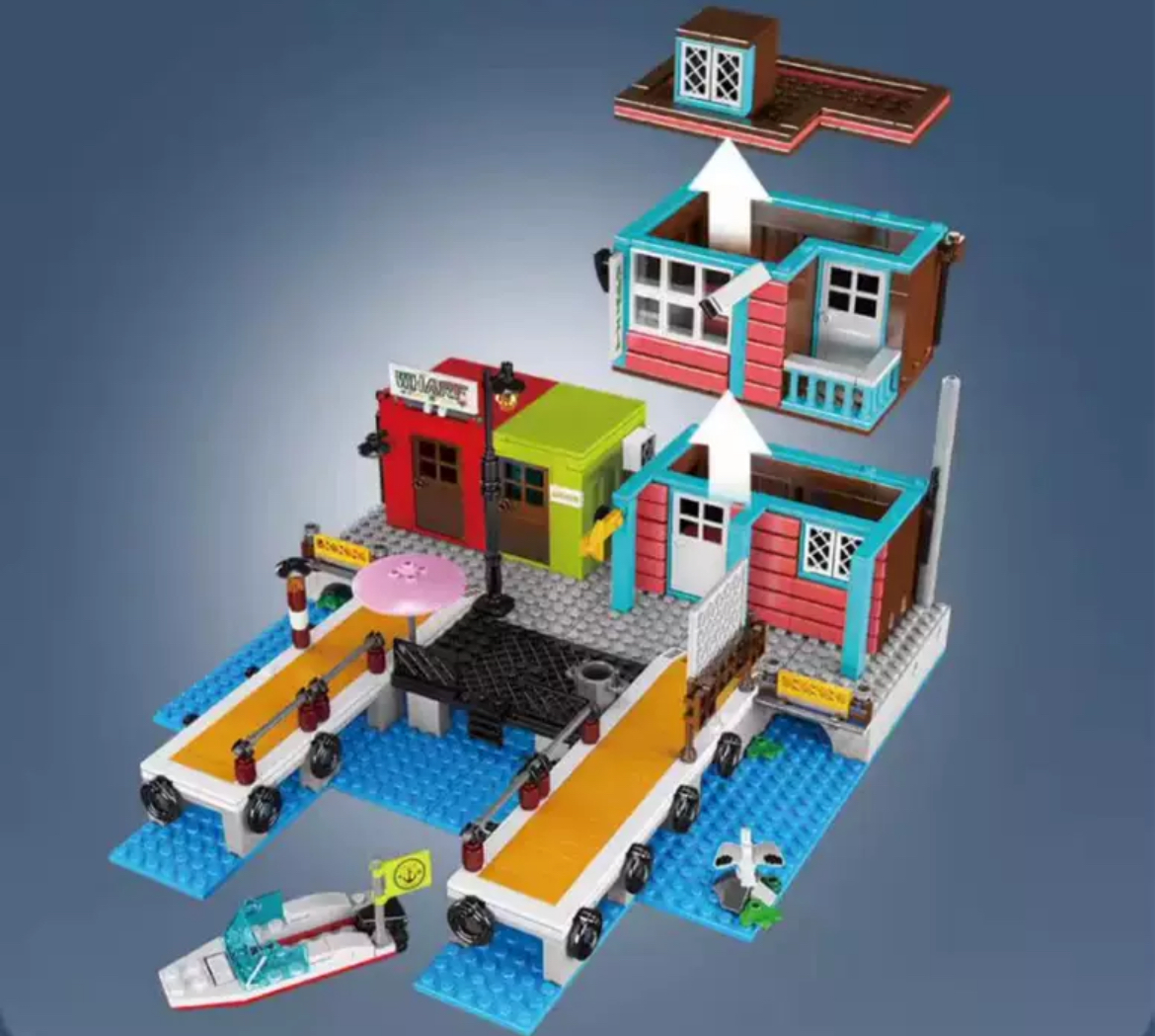 Mould King 10148 Dockside Inn - YWOBB