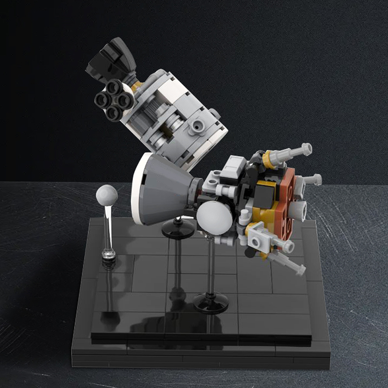 GOBRICKS MOC 73463 Apollo 13 Diorama – CSM 'Odyssey' & LM 'Aquarius' - YWOBB