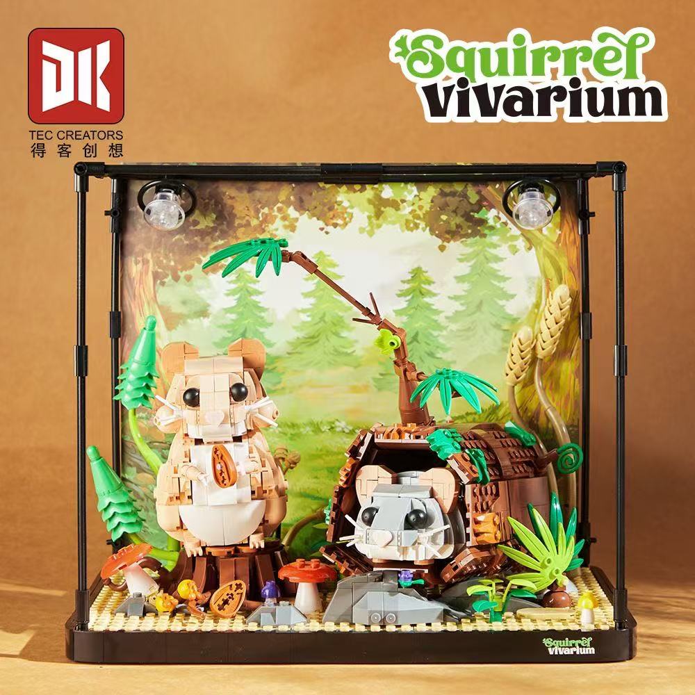 DK 7018 Squirrel Vivarium - YWOBB