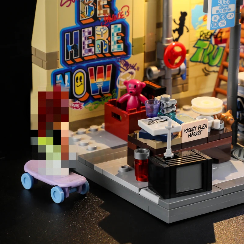 FunWhole F9066 Street Fusion Graffiti Bus Stop - YWOBB