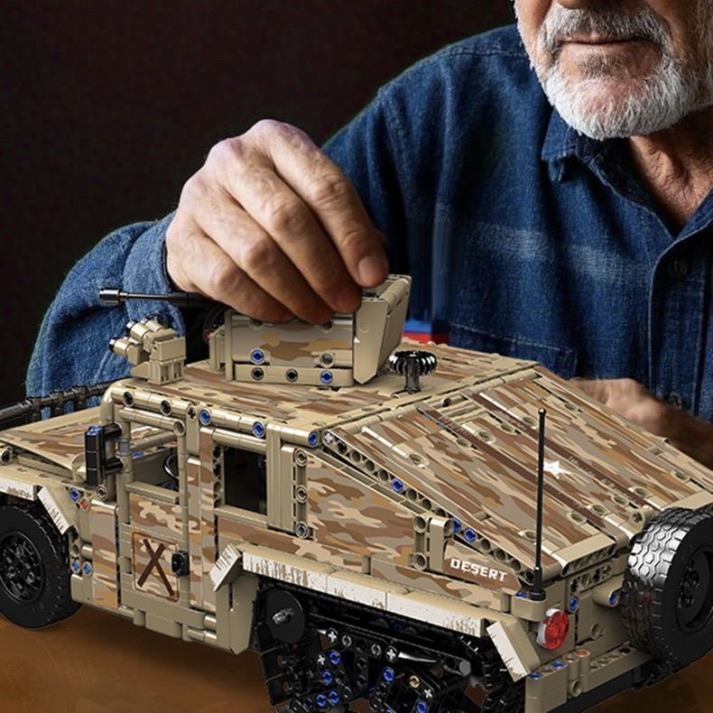 Mould King 20047 Military Humvee Tracked Vehicle - YWOBB