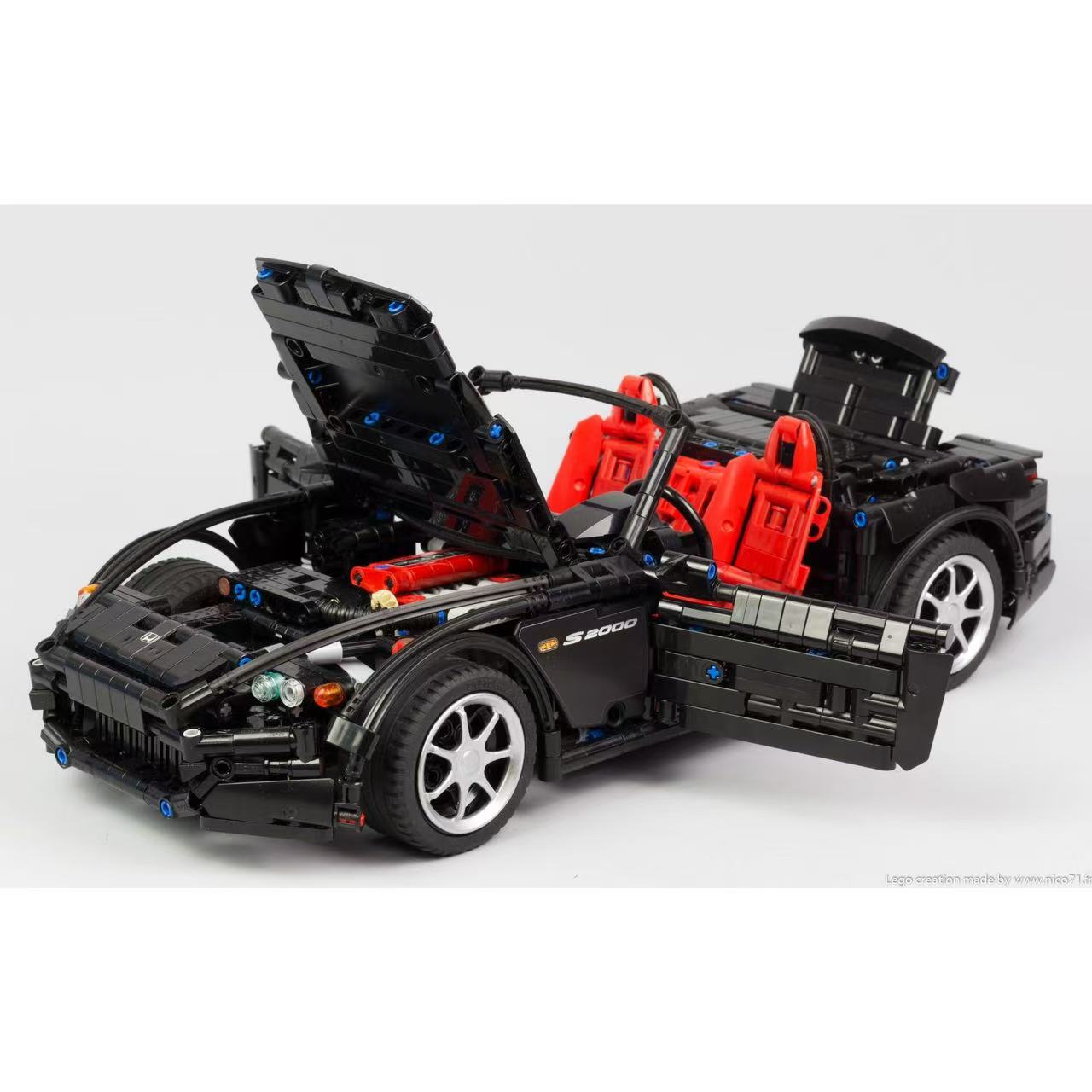 MOC 24500 Honda S2000 AP2 - YWOBB