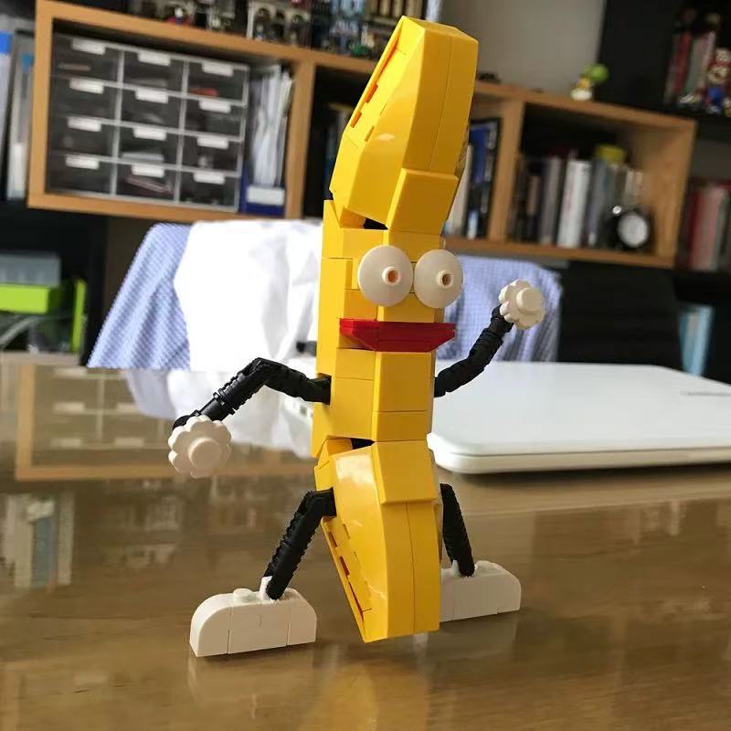 MOC 0199 Dancing Banana - YWOBB