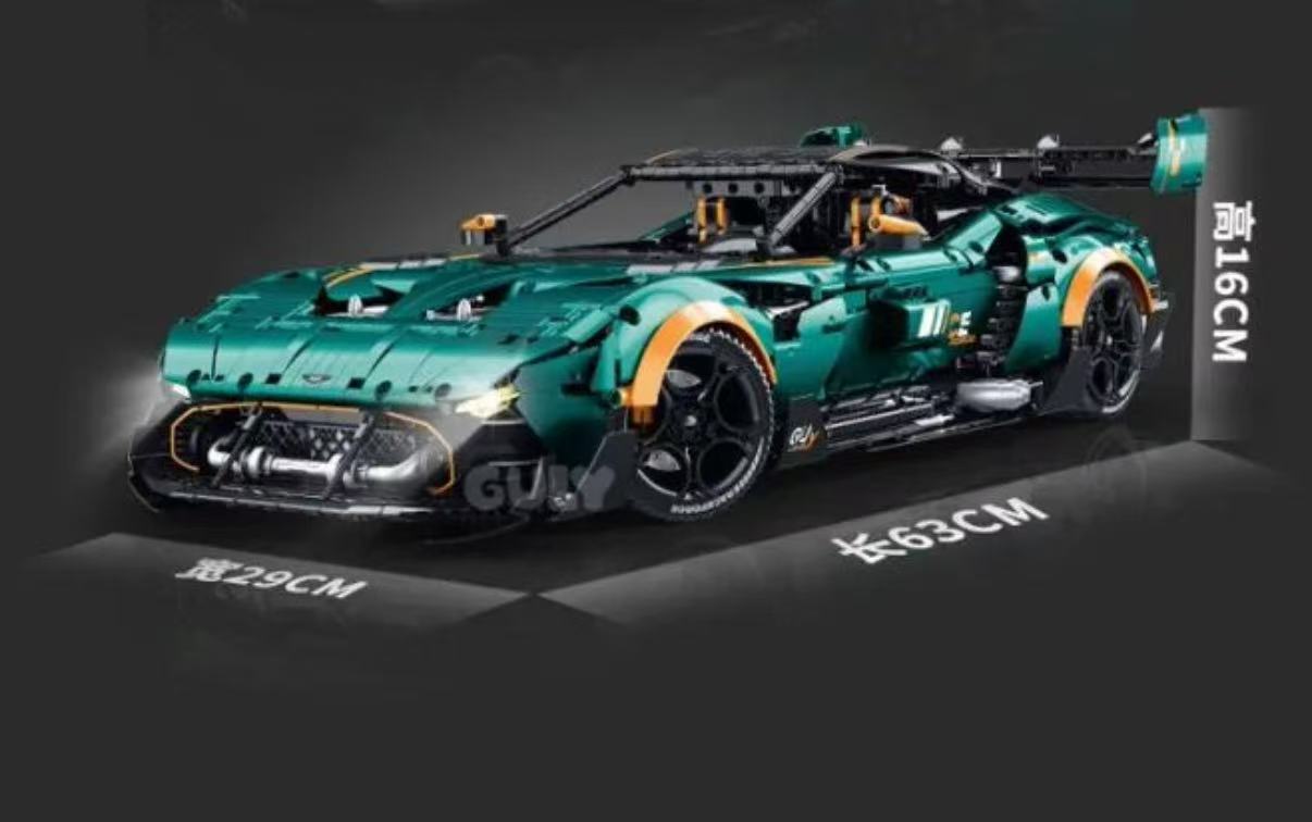 GULY 10647 1:8  Supercar Series Aston Martin Vulcan - YWOBB