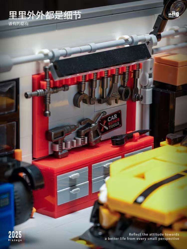 Small Angle JD101 Modern Garage - YWOBB