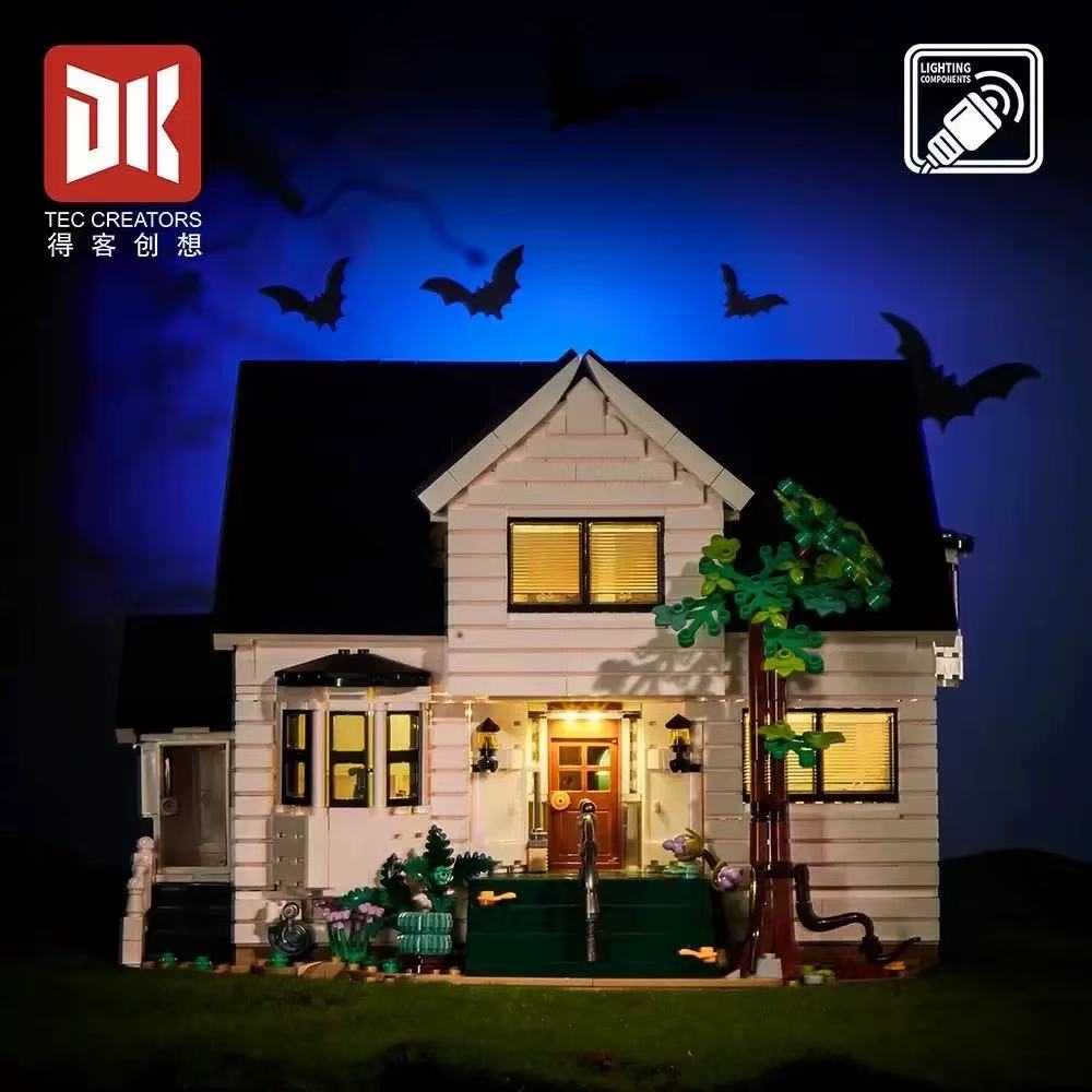 DK 80022 Bella's Home - YWOBB