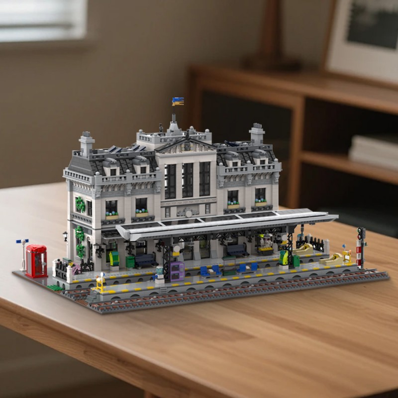 GOBRICKS MOC 217470 Train station - YWOBB