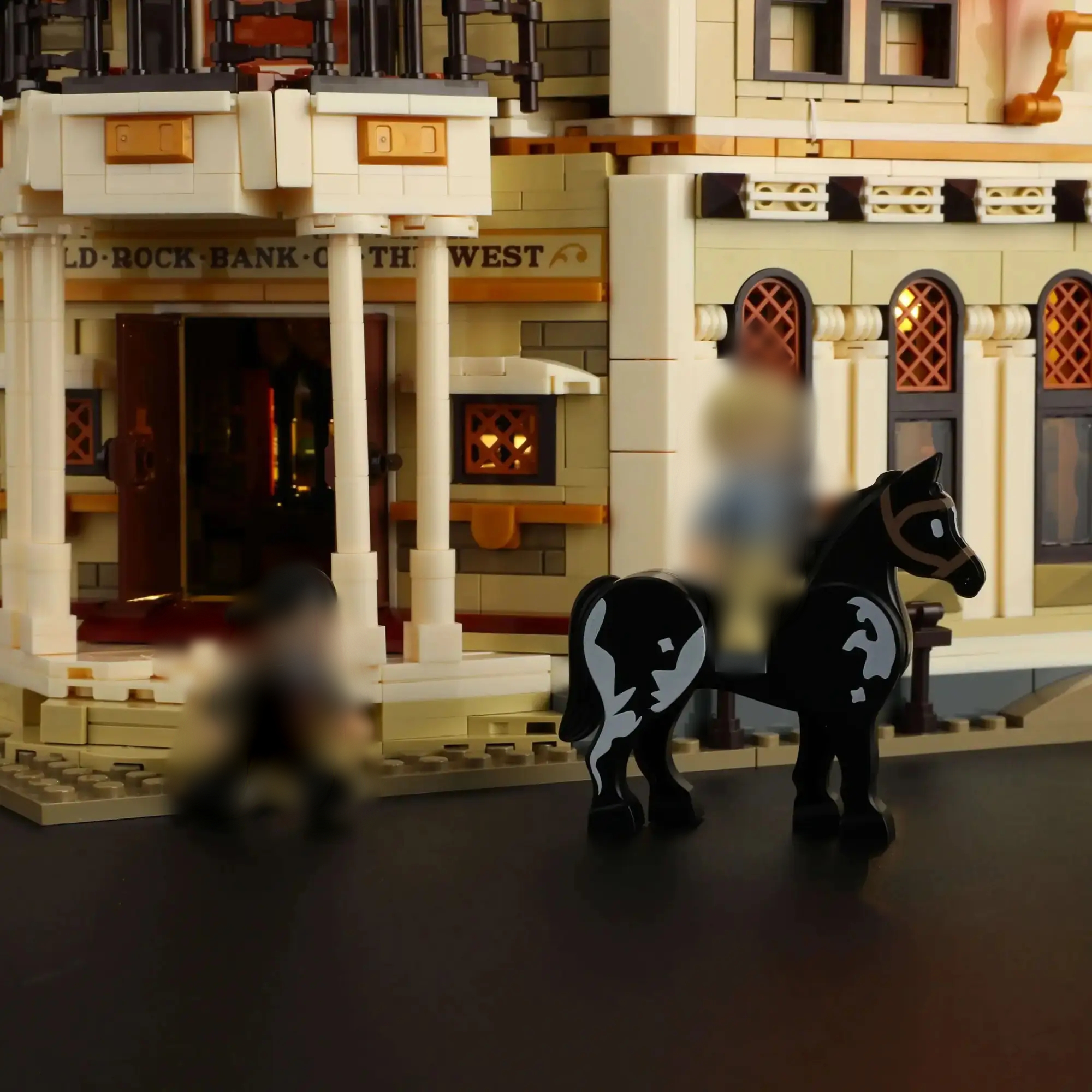 FunWhole L9097 Western Bank Heist OVP US Warehouse Version - YWOBB