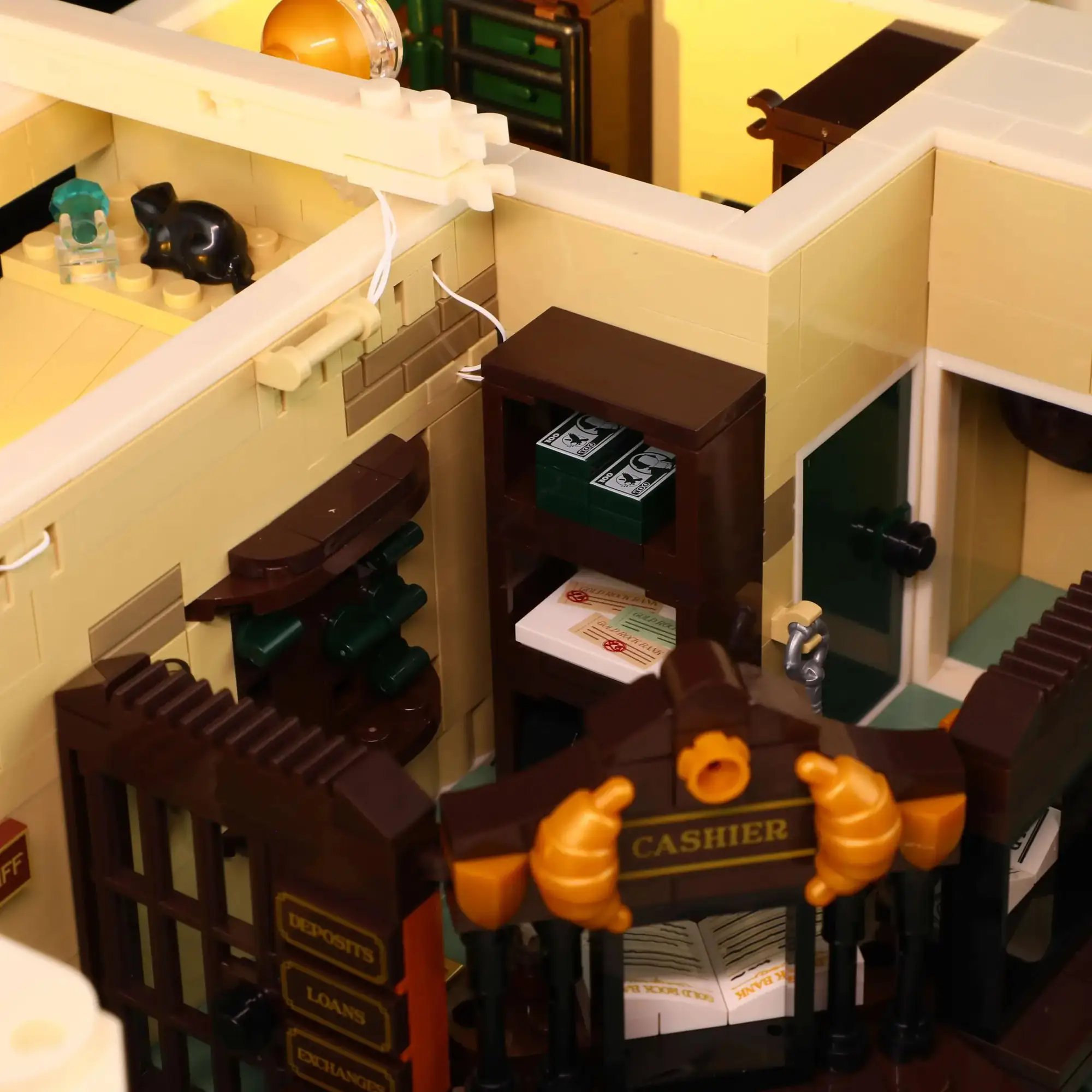 FunWhole L9097 Western Bank Heist OVP EU Warehouse Version - YWOBB