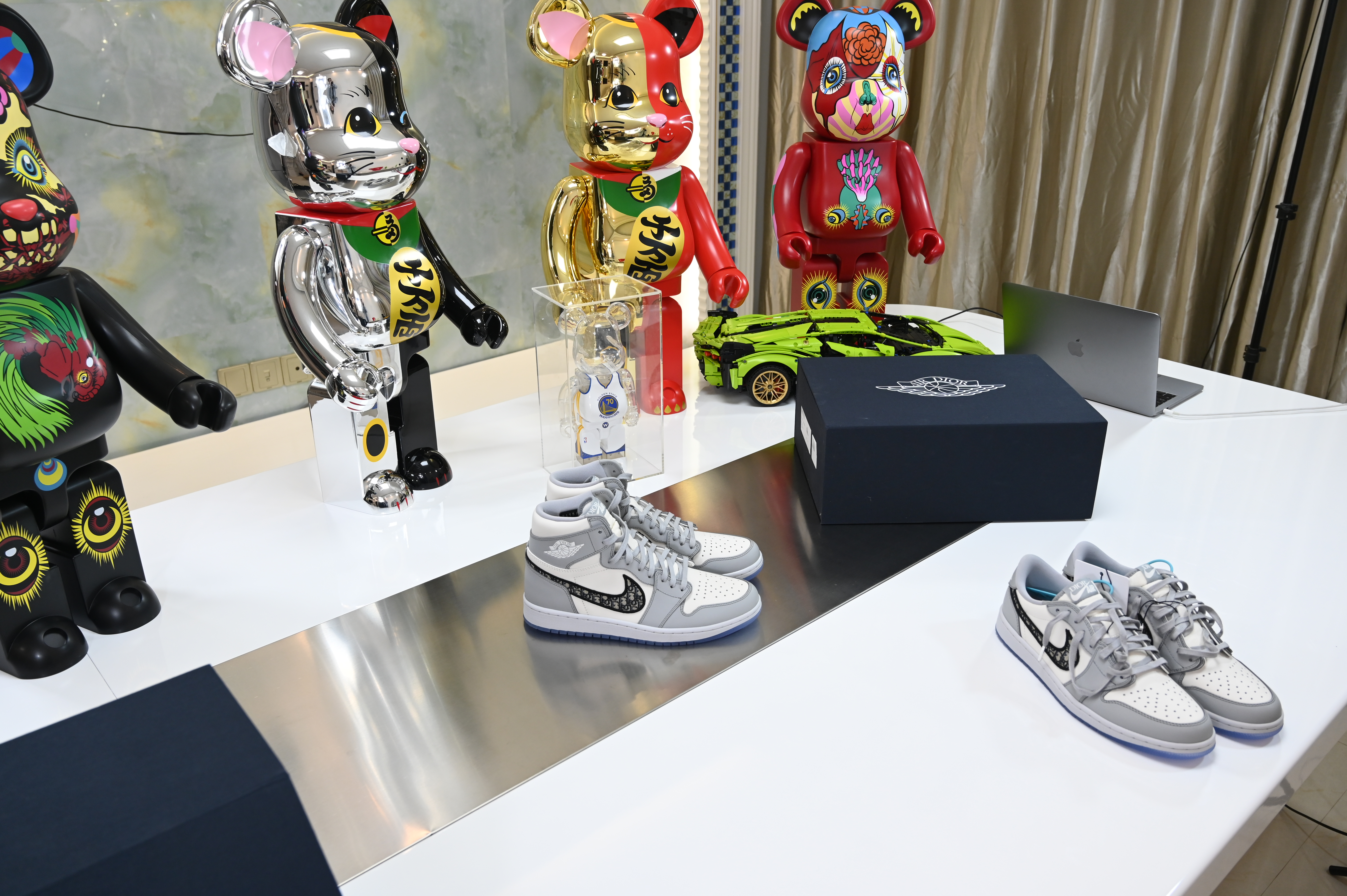 DIOR X AIR JORDAN 1 HIGH