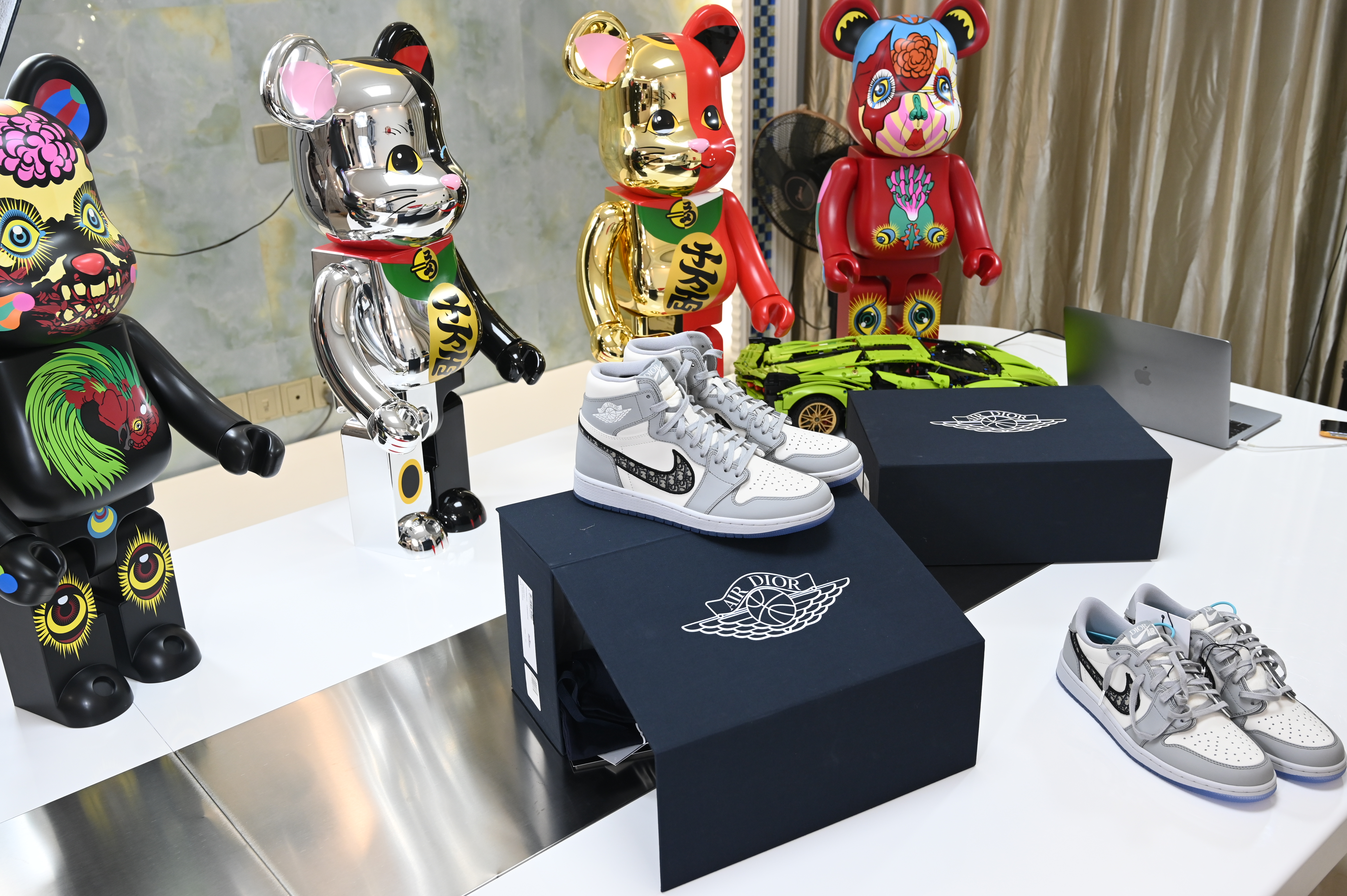 DIOR X AIR JORDAN 1 HIGH