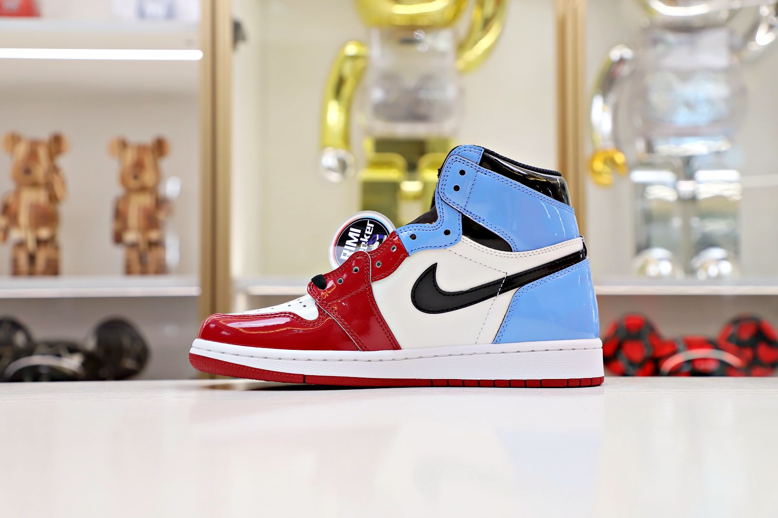 AIR JORDAN 1 RETRO HIGH OG 'FEARLESS'