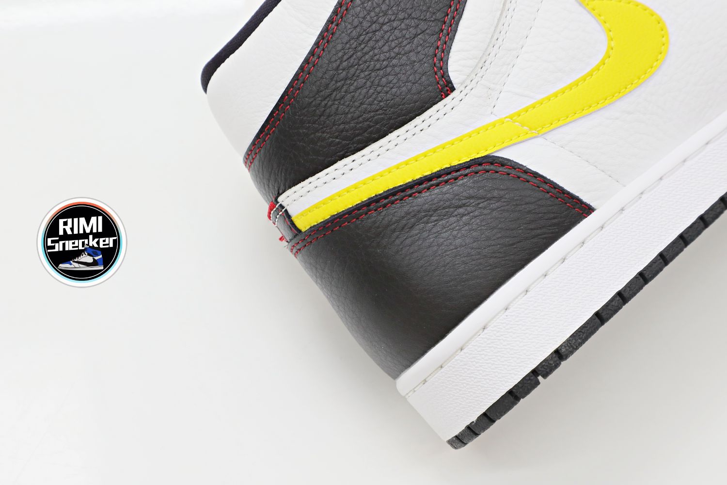 AIR JORDAN 1 RETRO HIGH OG 'DEFIANT'