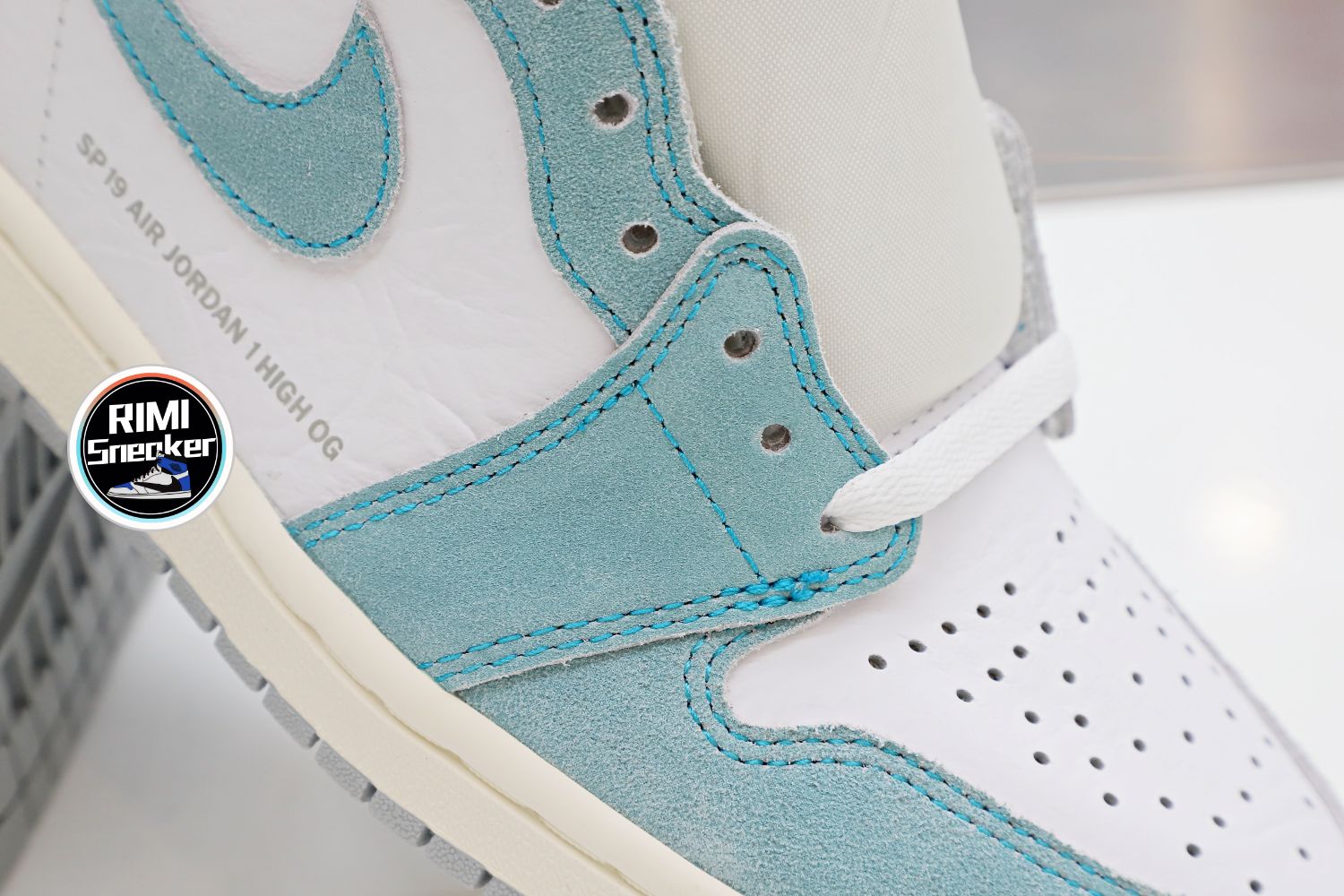AIR JORDAN 1 RETRO HIGH OG 'TURBO GREEN'