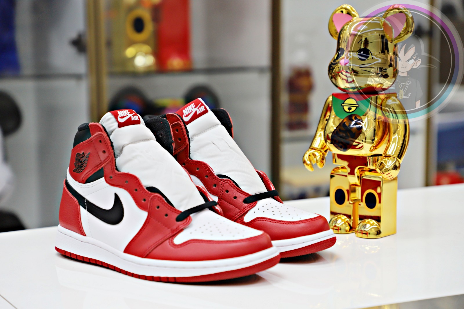AIR JORDAN 1 RETRO HIGH OG 'CHICAGO' 2015