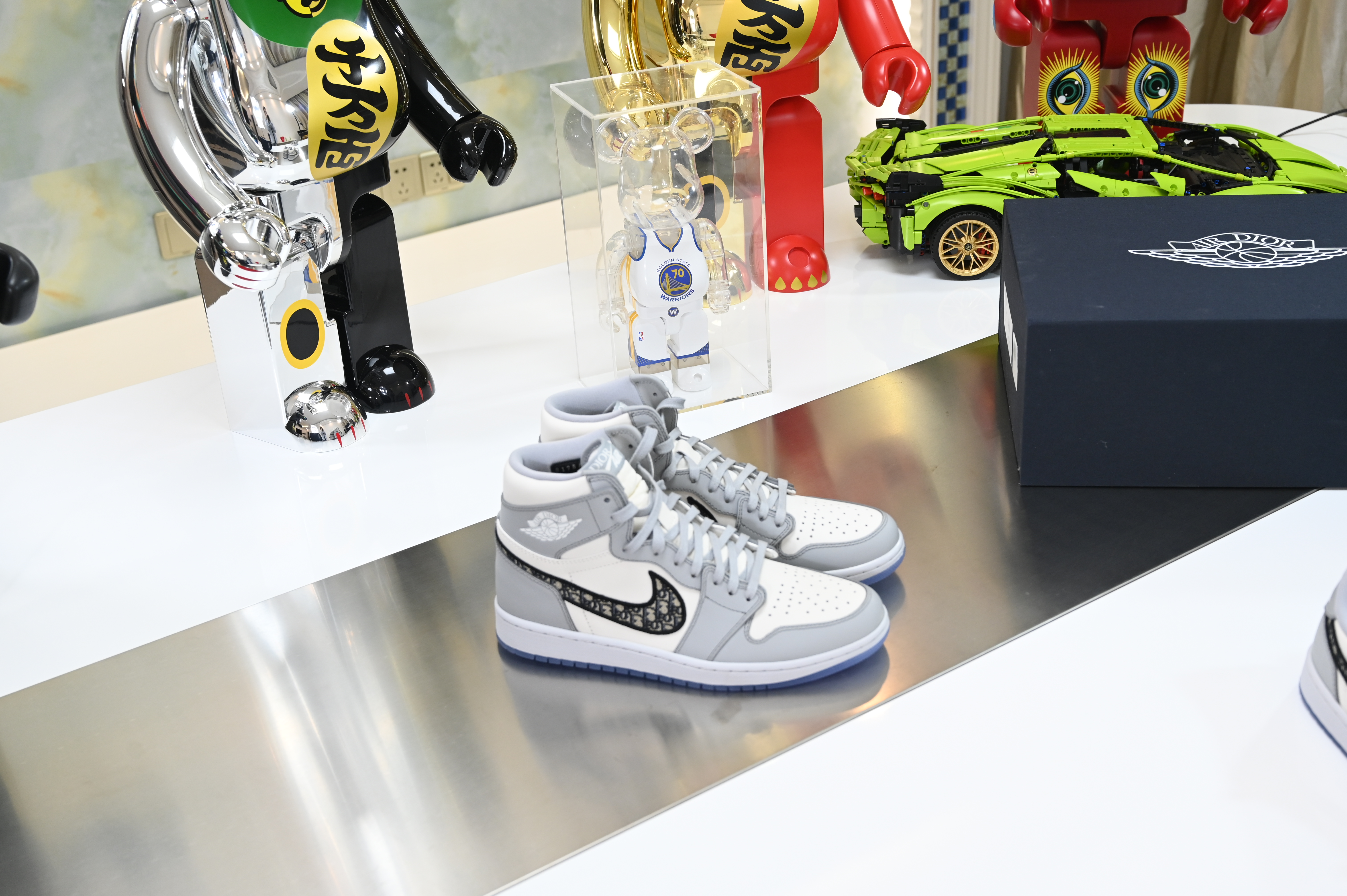 DIOR X AIR JORDAN 1 HIGH