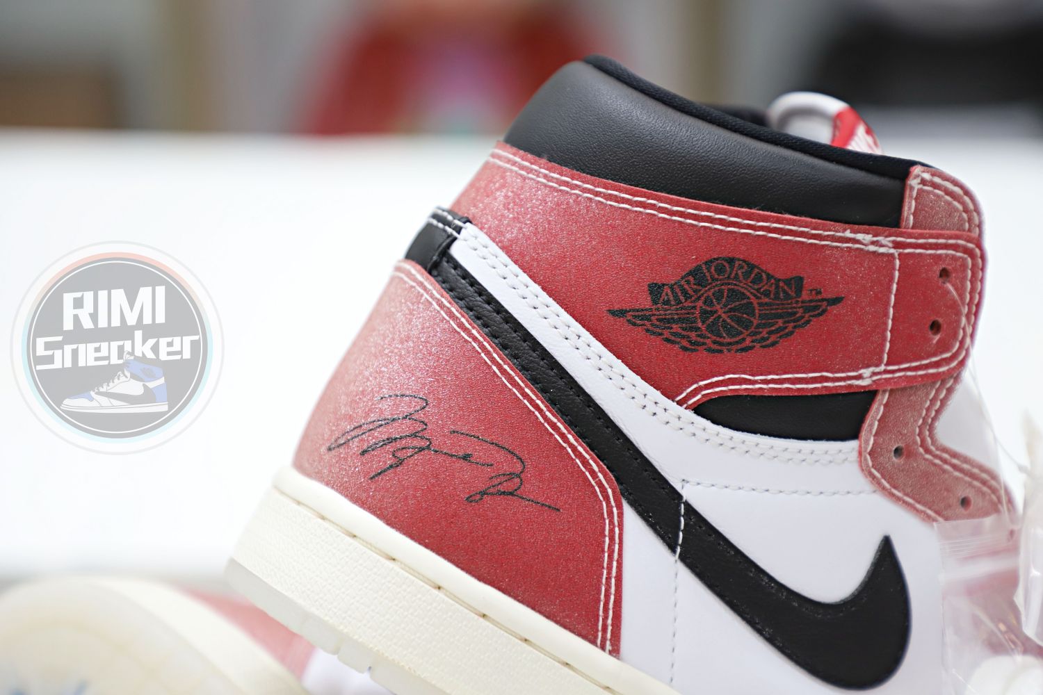 TROPHY ROOM X AIR JORDAN 1 RETRO HIGH OG SP 'CHICAGO'