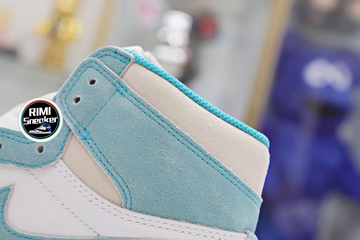 AIR JORDAN 1 RETRO HIGH OG 'TURBO GREEN'