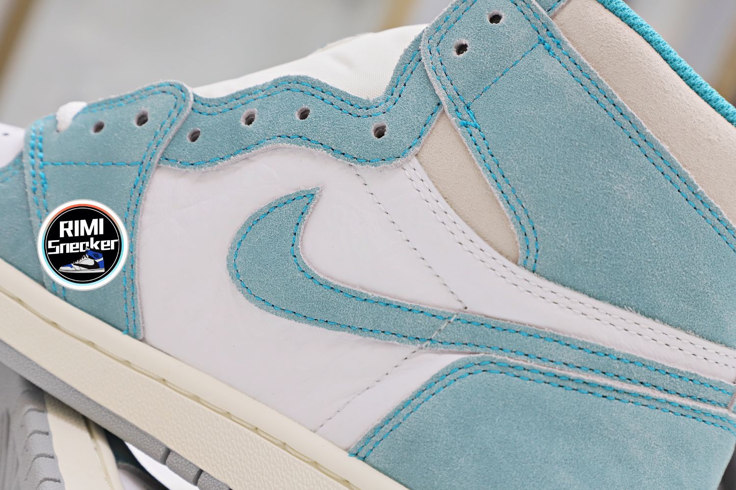 AIR JORDAN 1 RETRO HIGH OG 'TURBO GREEN'
