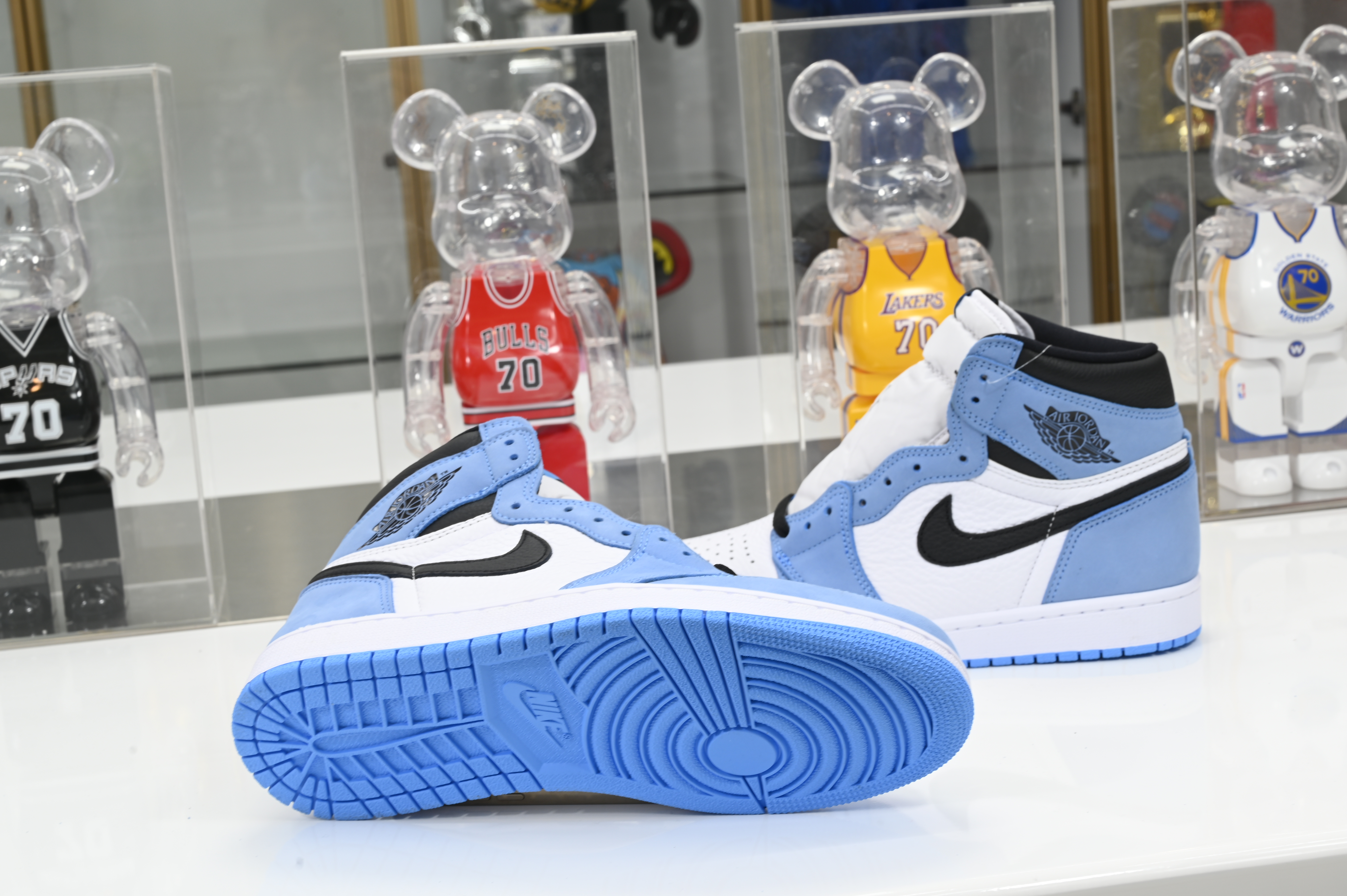 AIR JORDAN 1 RETRO HIGH OG 'UNIVERSITY