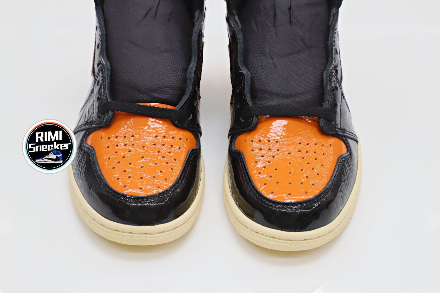 AIR JORDAN 1 RETRO HIGH OG 'SHATTERED BACKBOARD 3.0'