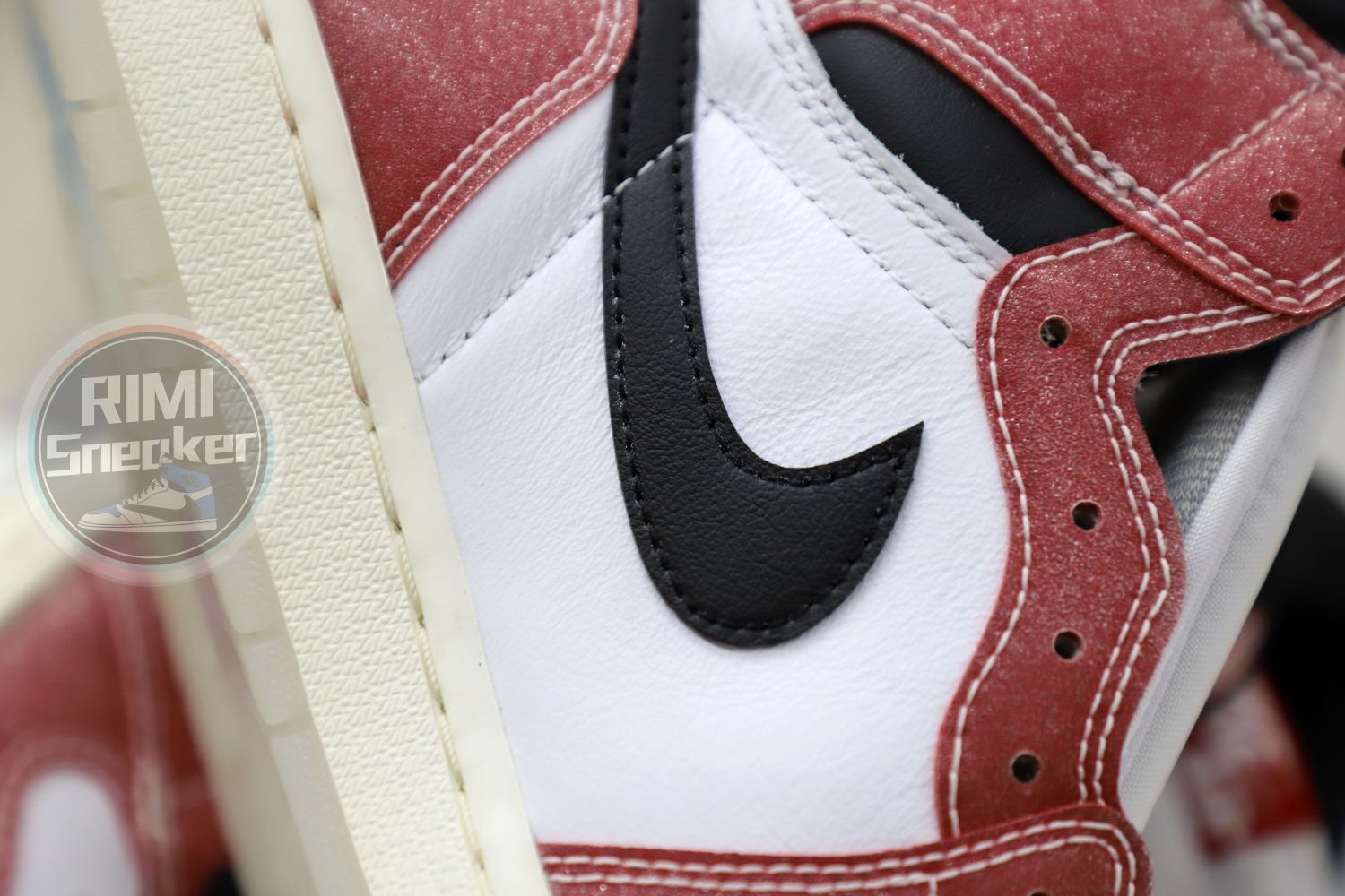 TROPHY ROOM X AIR JORDAN 1 RETRO HIGH OG SP 'CHICAGO'