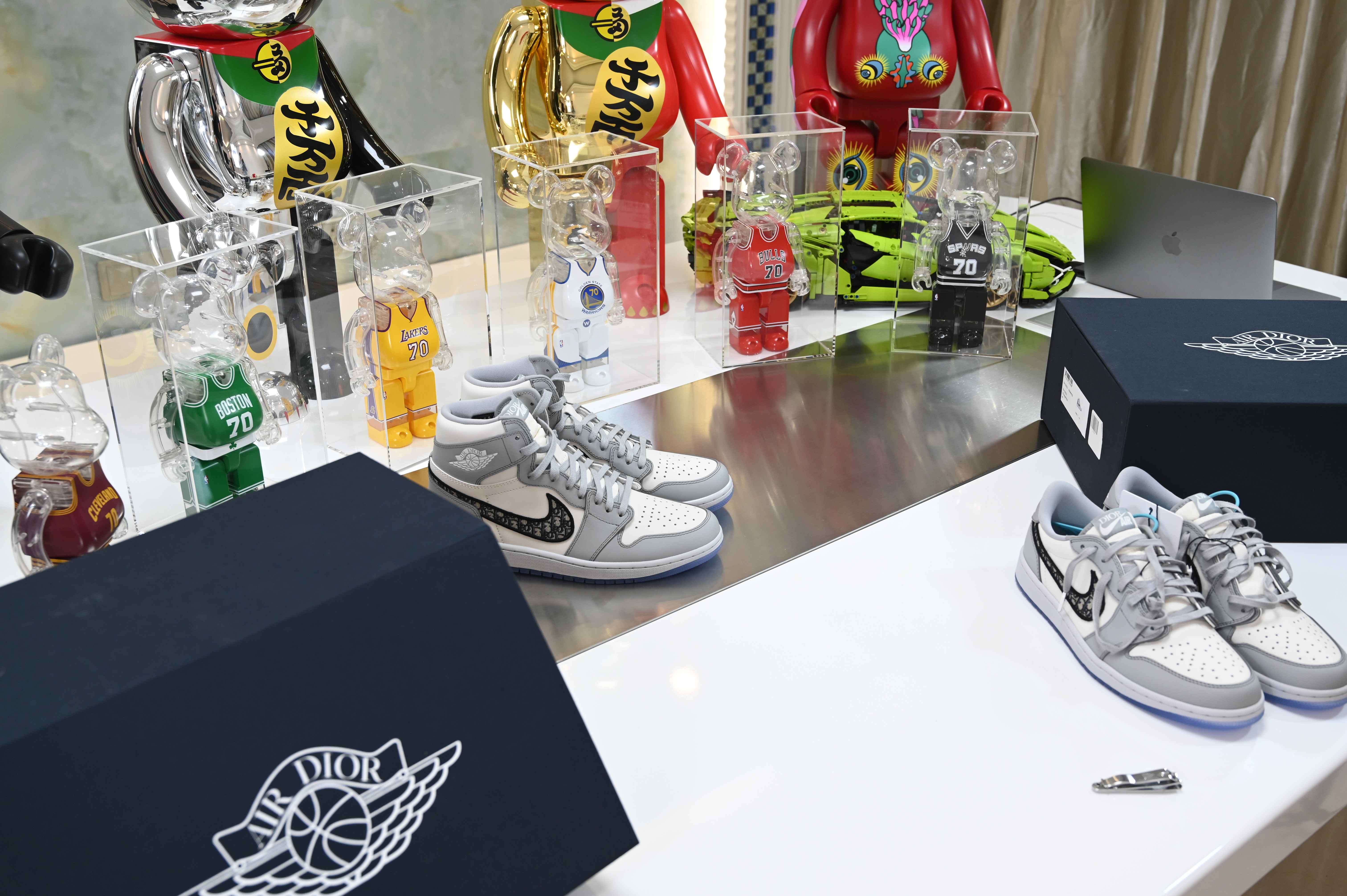 DIOR X AIR JORDAN 1 HIGH