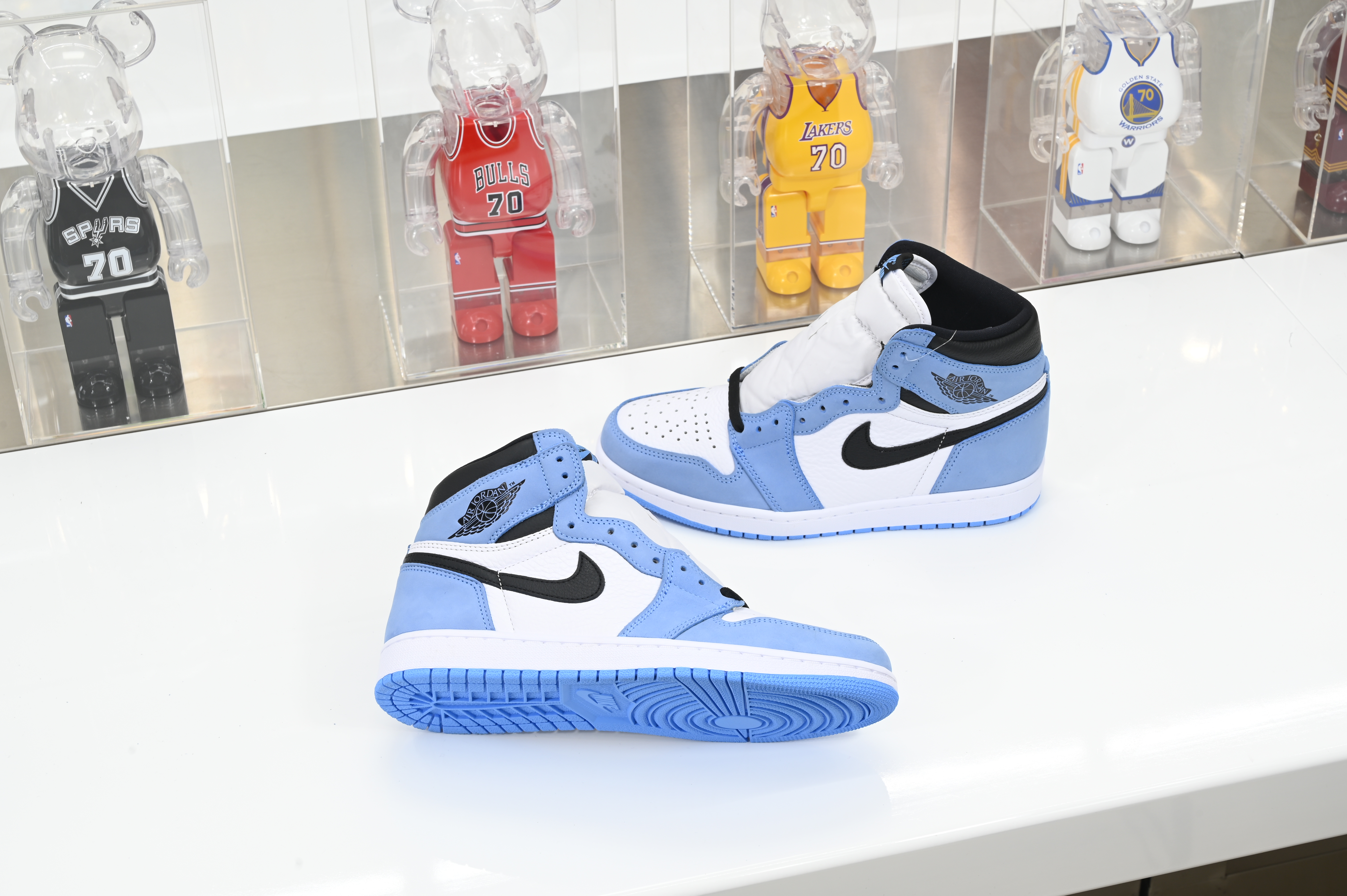 AIR JORDAN 1 RETRO HIGH OG 'UNIVERSITY