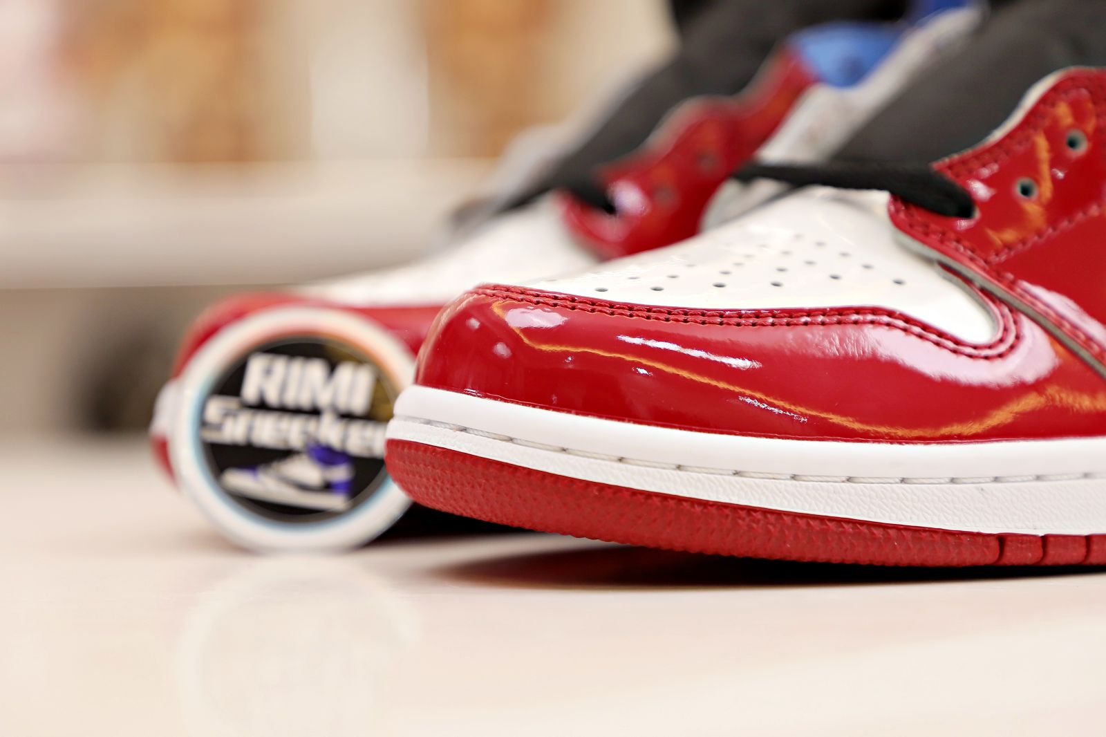 AIR JORDAN 1 RETRO HIGH OG 'FEARLESS'