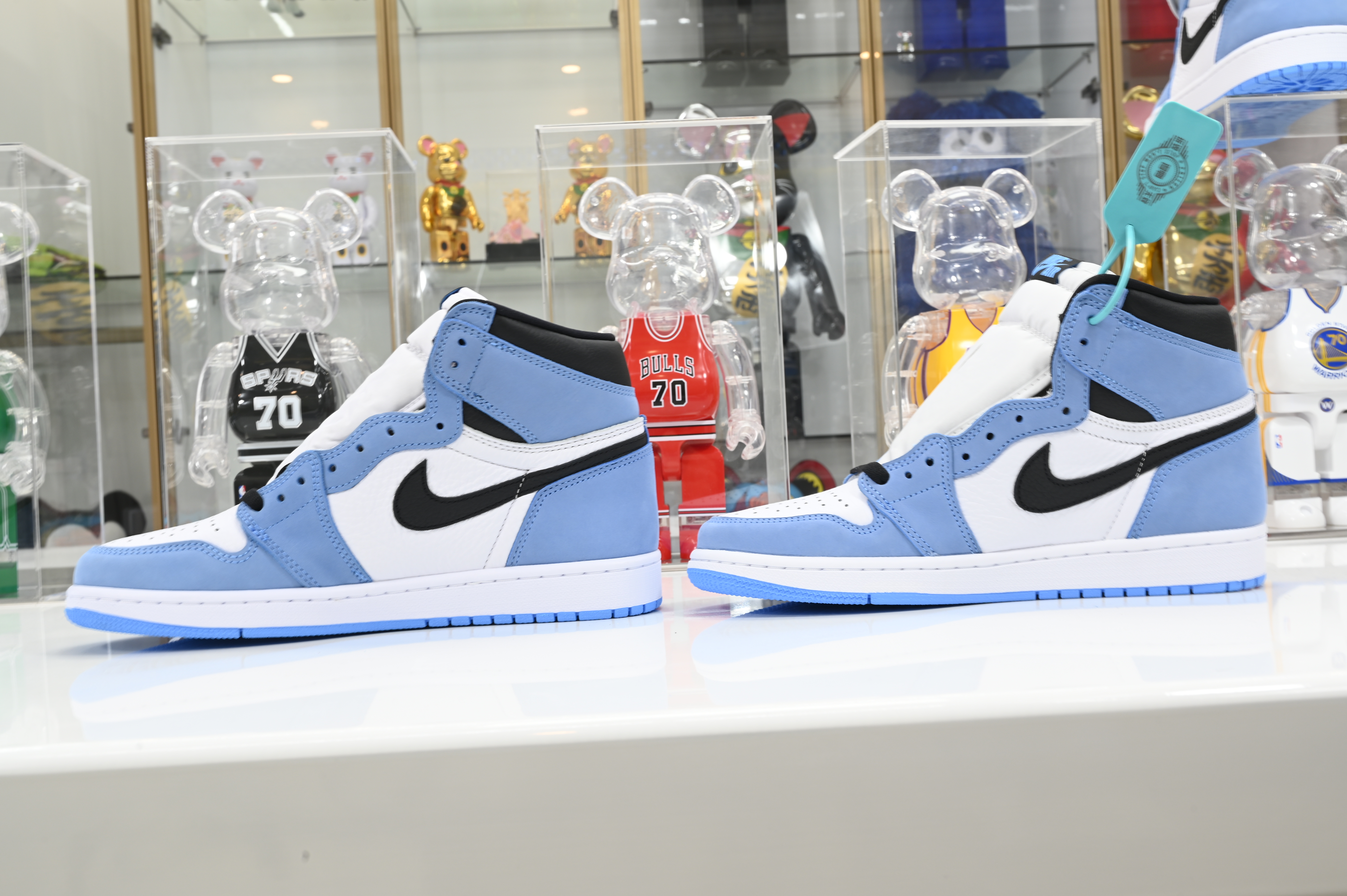 AIR JORDAN 1 RETRO HIGH OG 'UNIVERSITY