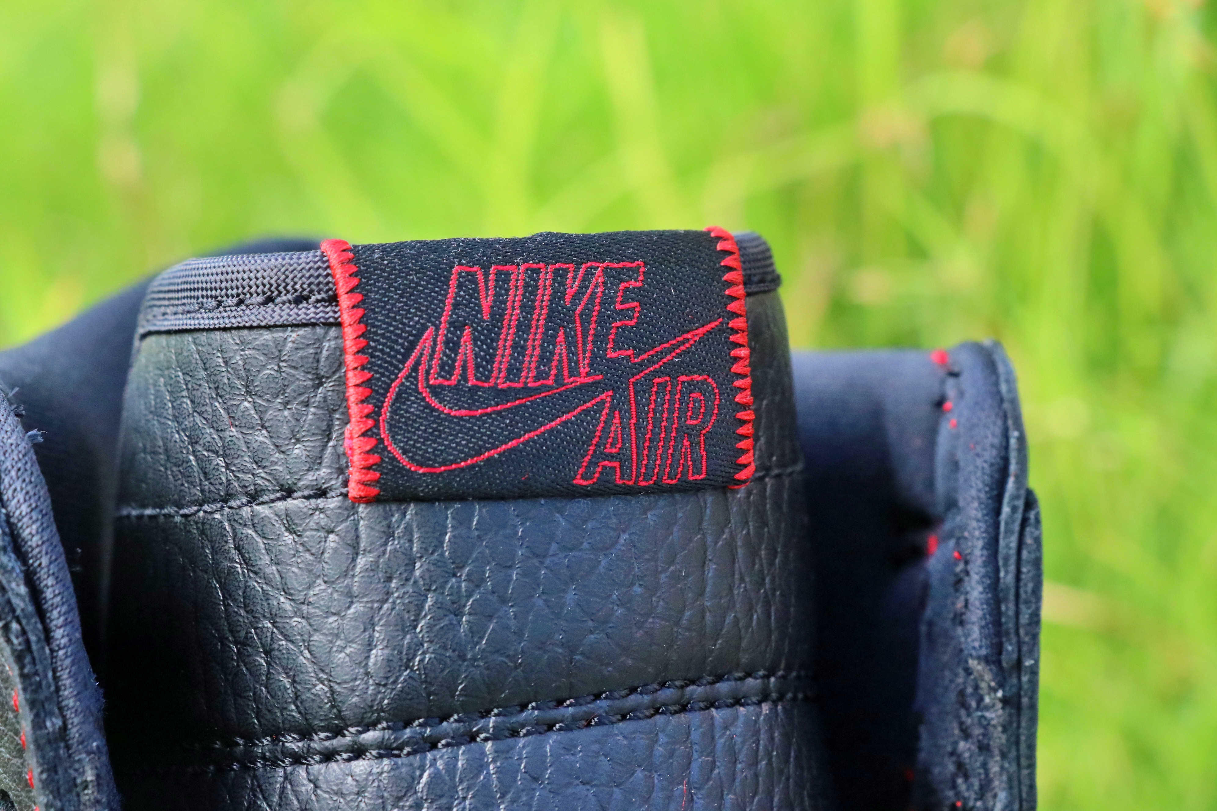 AIR JORDAN 1 RETRO HIGH OG 'DEFIANT'