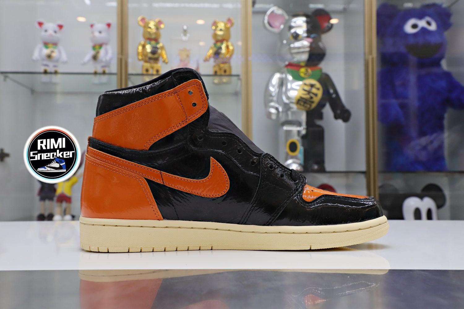 AIR JORDAN 1 RETRO HIGH OG 'SHATTERED BACKBOARD 3.0'