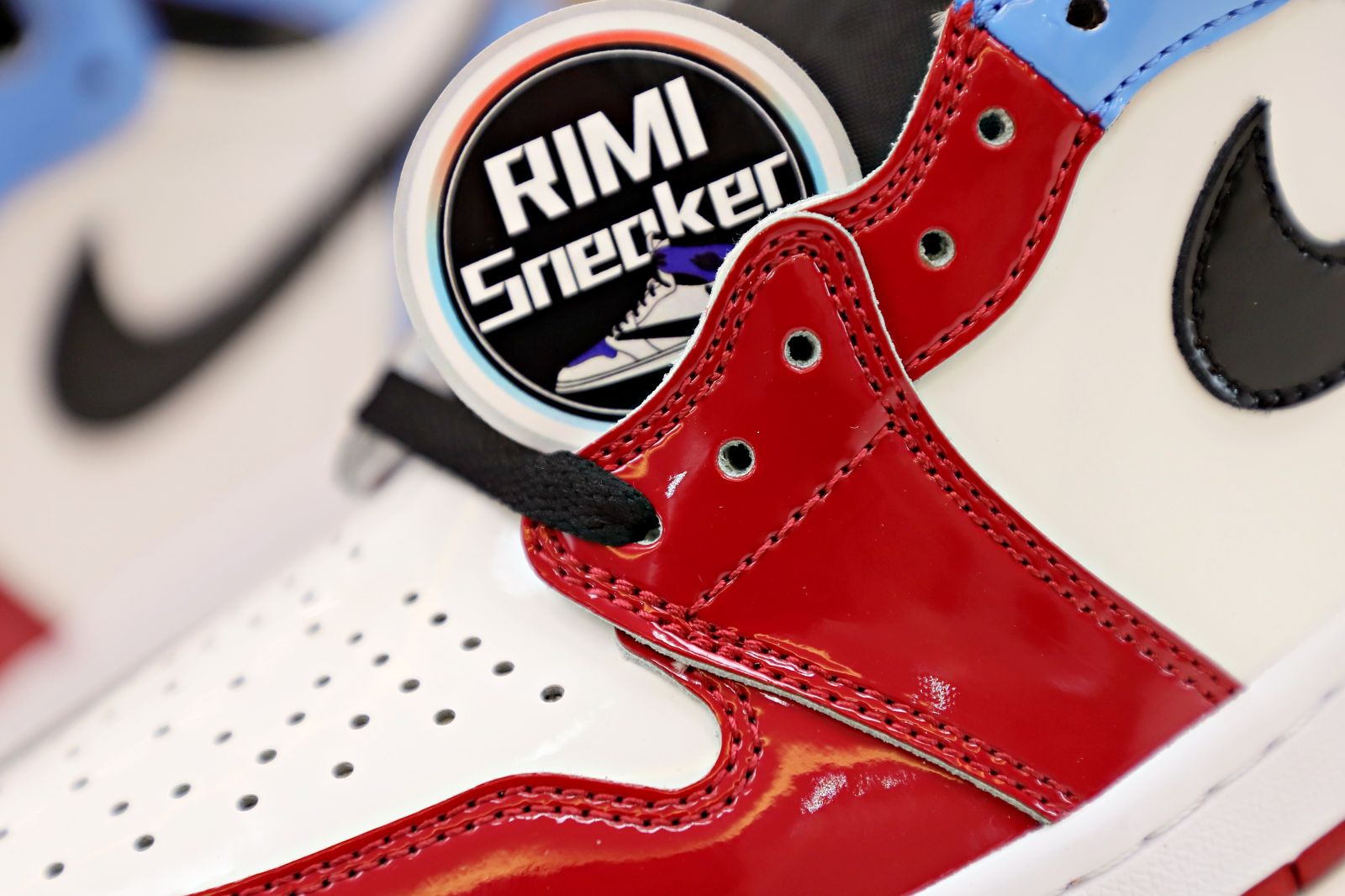 AIR JORDAN 1 RETRO HIGH OG 'FEARLESS'