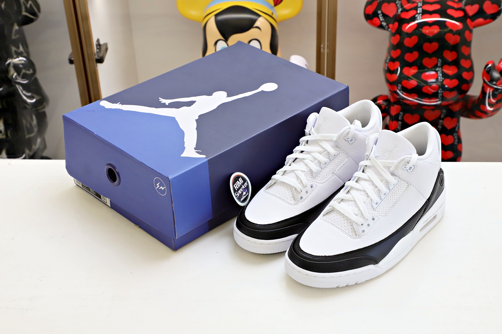 FRAGMENT DESIGN X AIR JORDAN 3 RETRO SP 'WHITE'